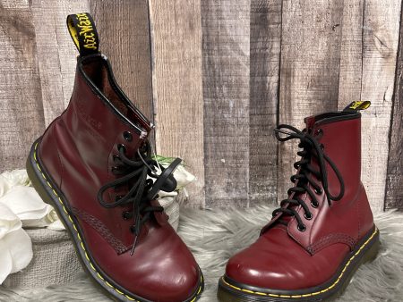 Boots Ankle Flats By Dr Martens In Red, Size: 5 For Discount