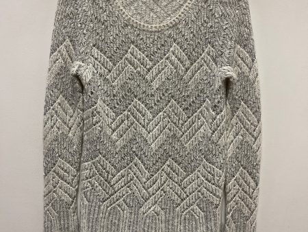 Sweater By Lucky Brand In Grey & White, Size: M Sale