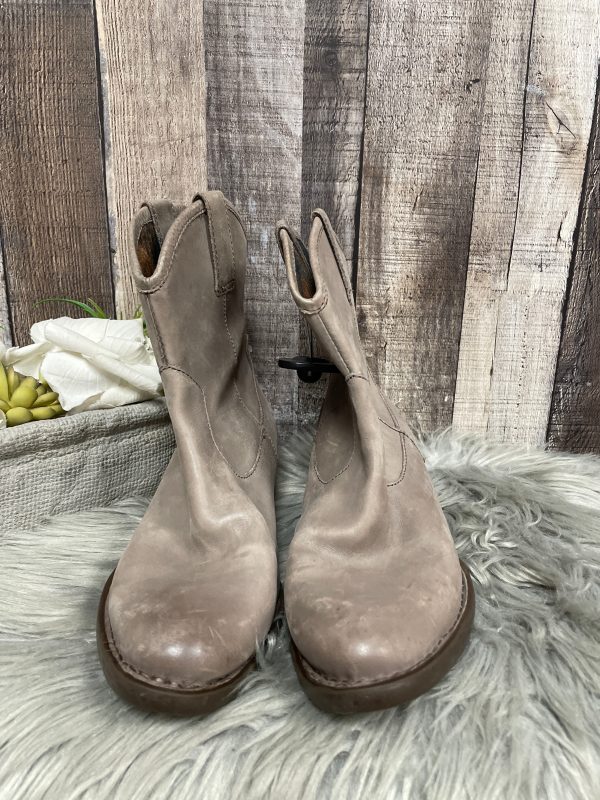 Boots Ankle Heels By Born In Tan, Size: 7 Online now