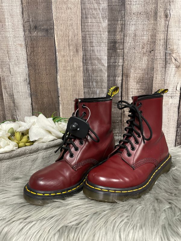 Boots Ankle Flats By Dr Martens In Red, Size: 5 For Discount