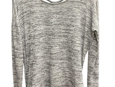 Athletic Top Long Sleeve Collar By Athleta In Grey, Size: S Sale