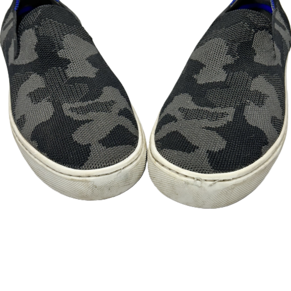 Shoes Sneakers By Rothys In Camouflage Print, Size: 7.5 Online Sale