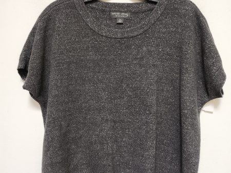 Sweater Short Sleeve By Barefoot Dreams In Grey, Size: S Online