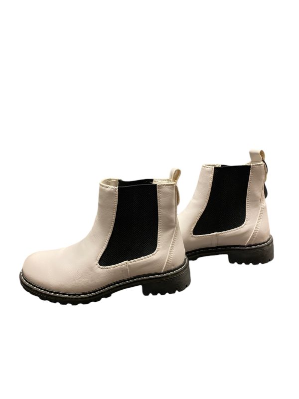 Boots Ankle Heels By Corkys In White, Size: 7 Online now