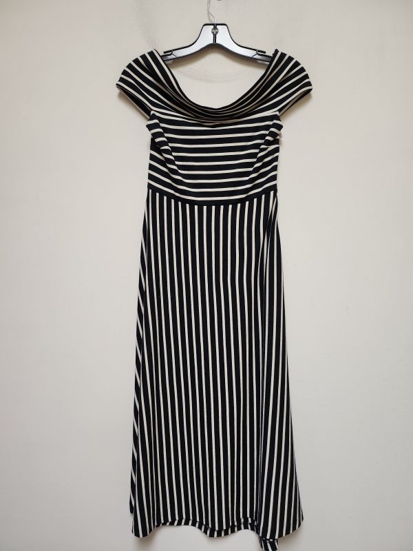 Dress Casual Maxi By Banana Republic In Striped Pattern, Size: S Fashion