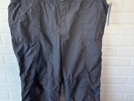 Capris By Calvin Klein In Grey, Size: 20 Online