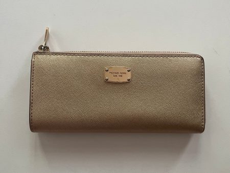 Wallet By Michael Kors O, Size: Large Online Hot Sale